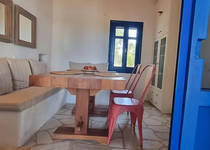 Kalliopi Paros Tatil Evi *
